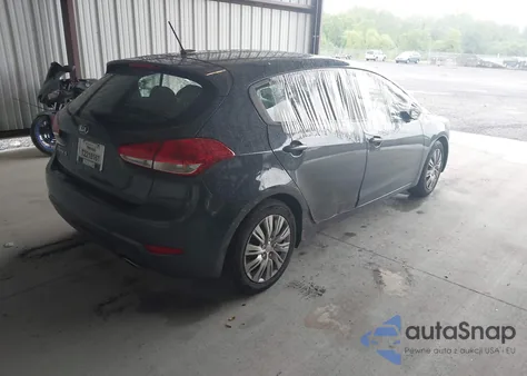 2016 Kia Forte Lx z USA, uszkodzony, nr VIN KNAFK5A88G5656236